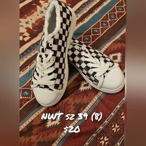 Checkered Women's Sneakers